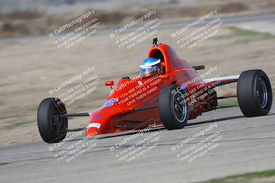 media/Oct-25-2025-CalClub SCCA (Sat) [[34c778dfbe]]/Group 5/Qualifying/